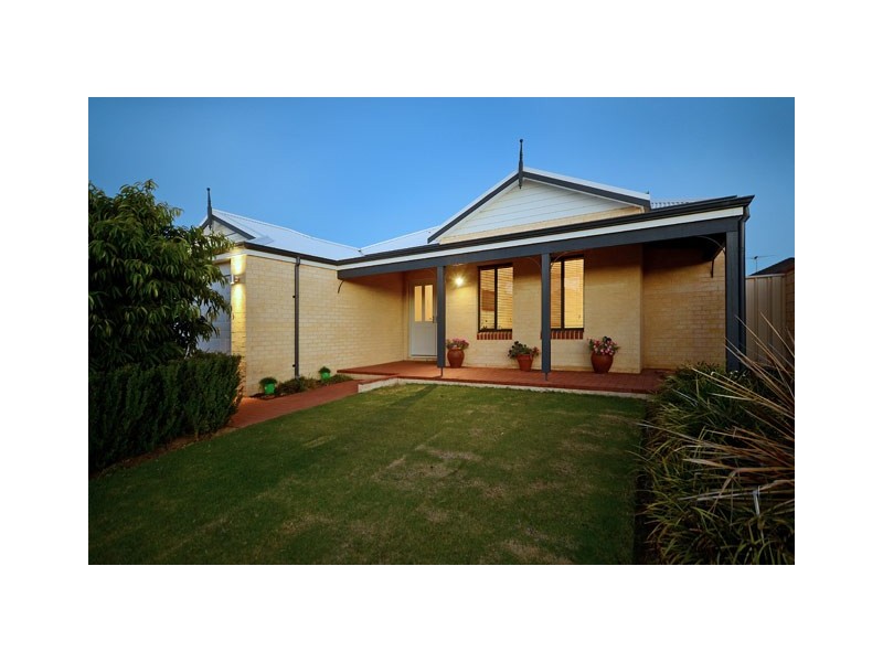 37 Donnelly Ramble, Wanneroo WA 6065