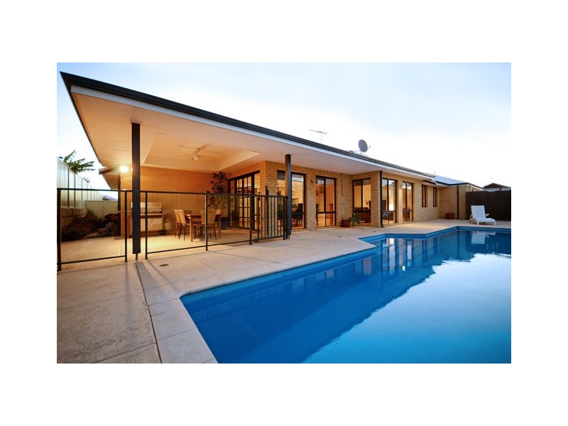 37 Donnelly Ramble, Wanneroo WA 6065