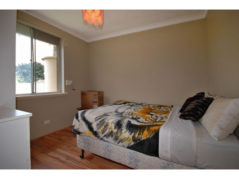 25 Whitfield Drive, Two Rocks WA 6037