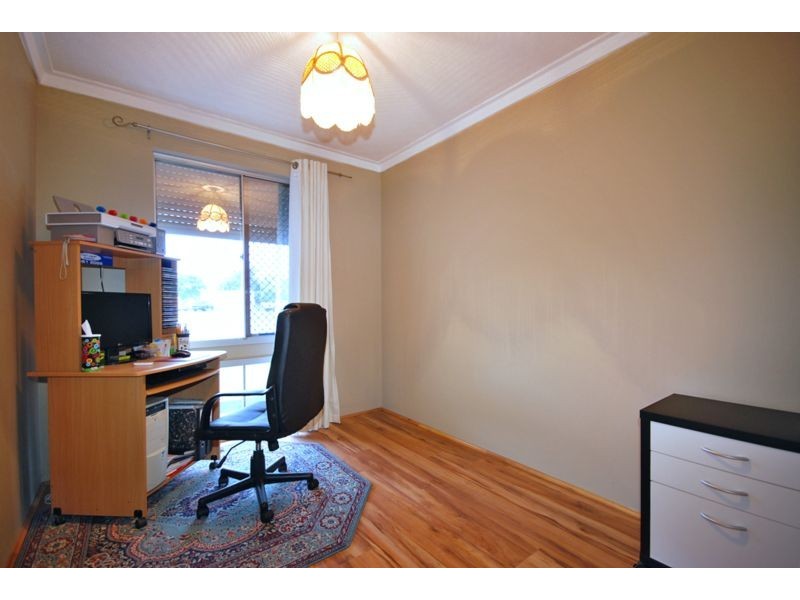 25 Whitfield Drive, Two Rocks WA 6037