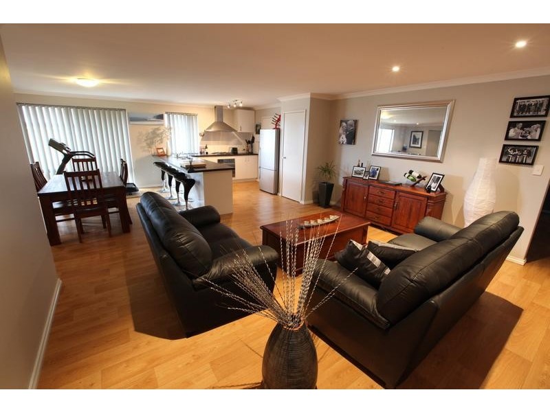 22 Swinford Approach, Butler WA 6036