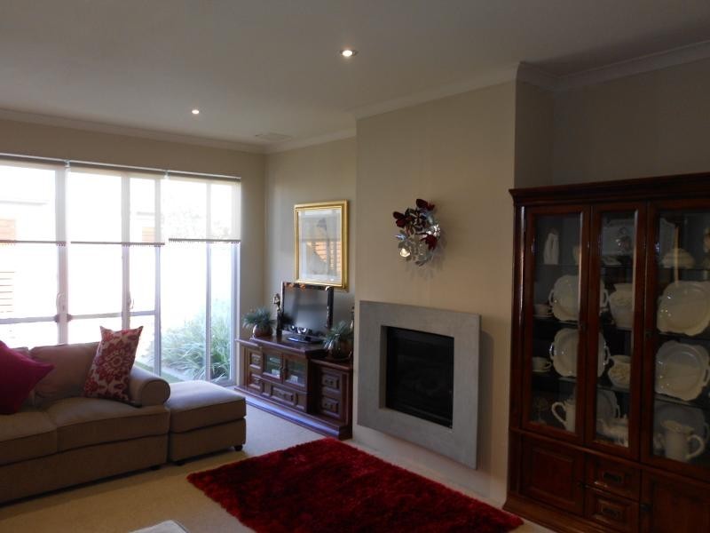 24 Navarre Way, Butler WA 6036