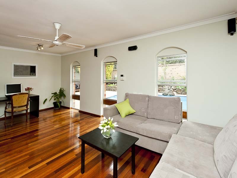 49 Bouvardia Way, Greenwood WA 6024