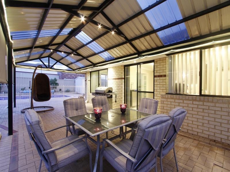 24 Chorley Ave, Butler WA 6036