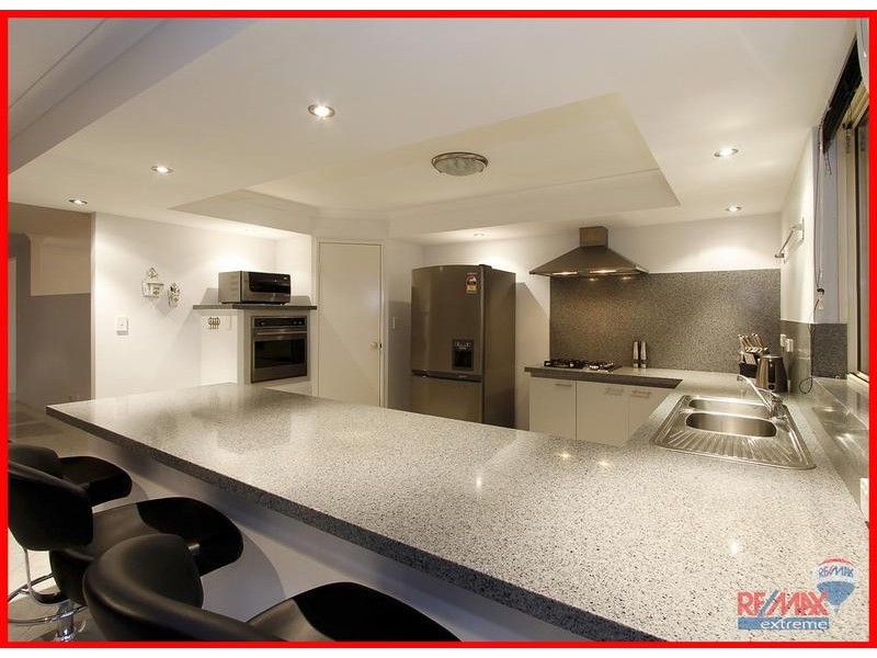 41 Santa Barbara Parade, Quinns Rocks WA 6030