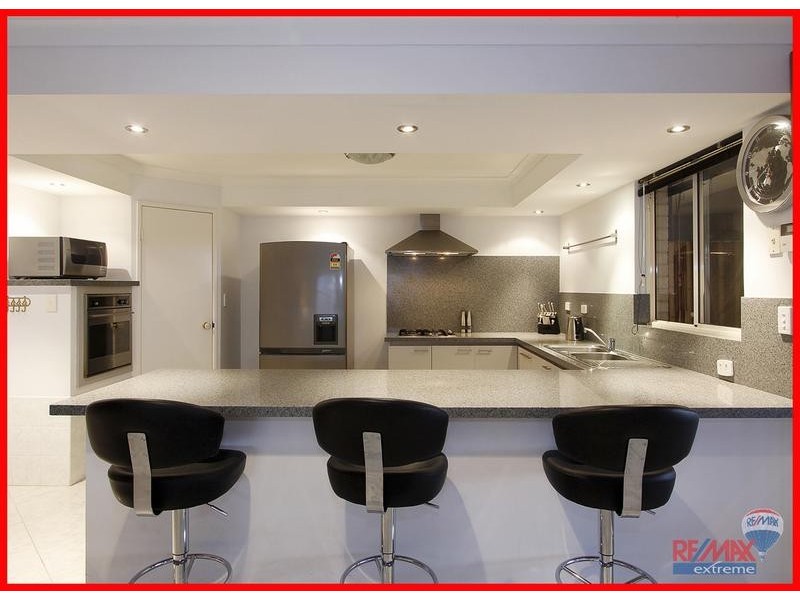 41 Santa Barbara Parade, Quinns Rocks WA 6030