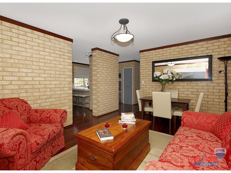 5b Courageous Place, Ocean Reef WA 6027