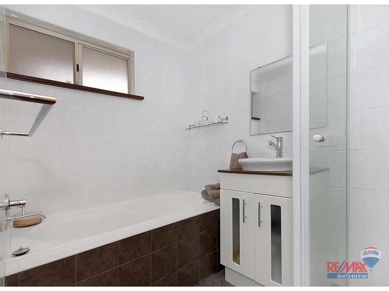 5b Courageous Place, Ocean Reef WA 6027