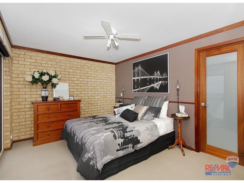 5b Courageous Place, Ocean Reef WA 6027