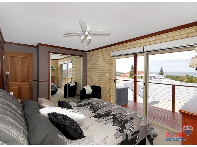 5b Courageous Place, Ocean Reef WA 6027