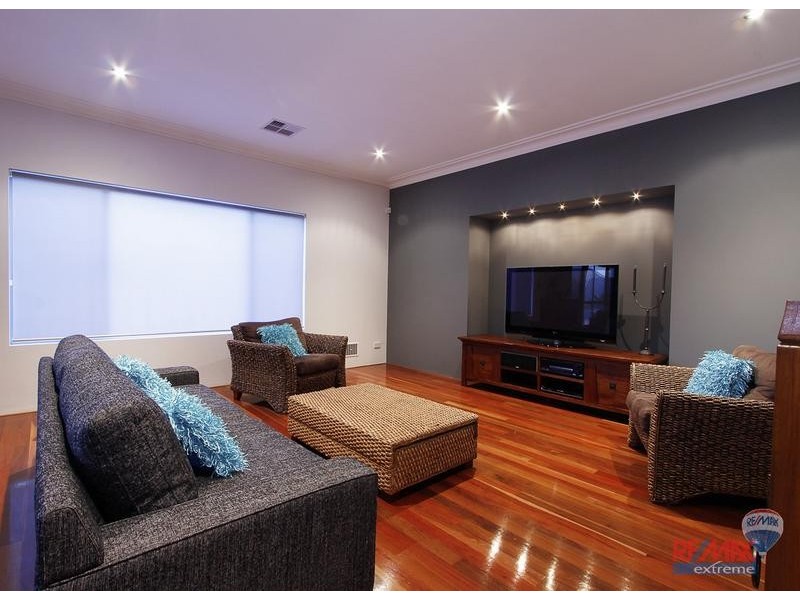 12 Fourmile Ave, Burns Beach WA 6028