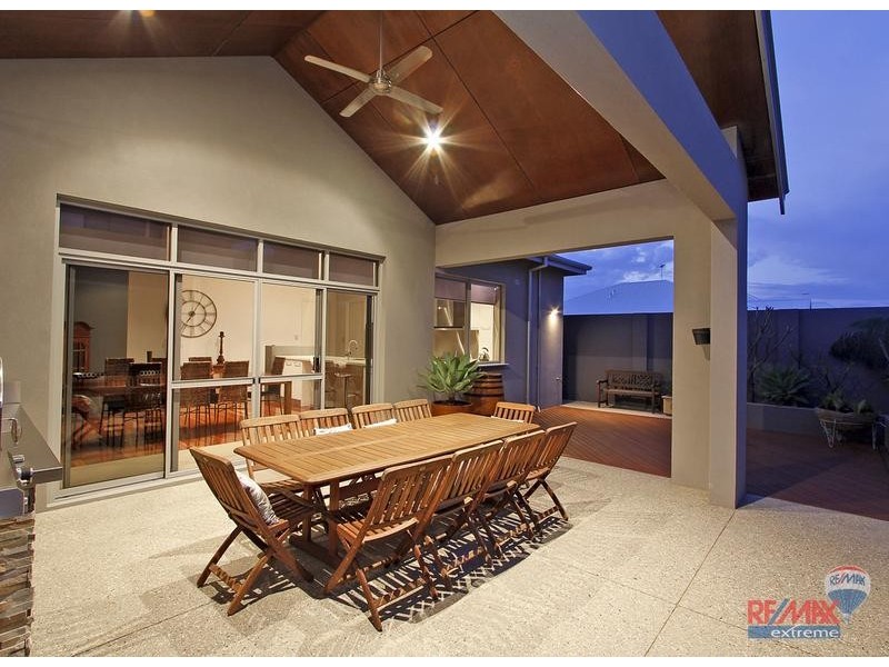 12 Fourmile Ave, Burns Beach WA 6028