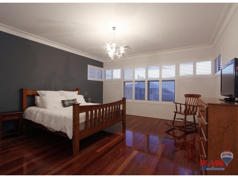 12 Fourmile Ave, Burns Beach WA 6028