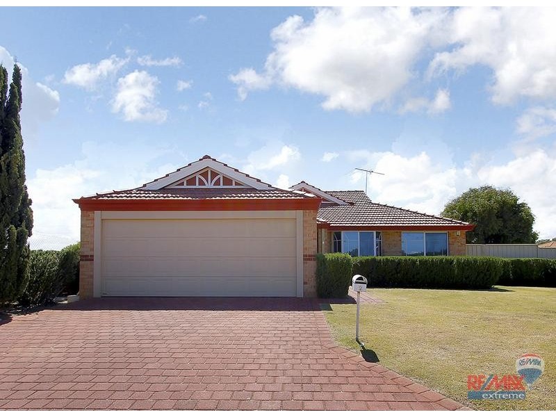 2 Silver Fern Avenue, Currambine WA 6028