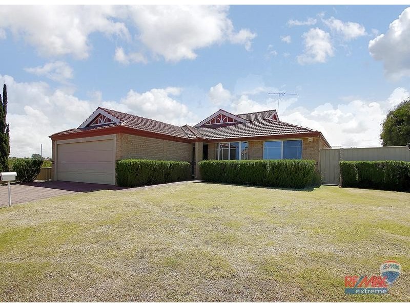2 Silver Fern Avenue, Currambine WA 6028