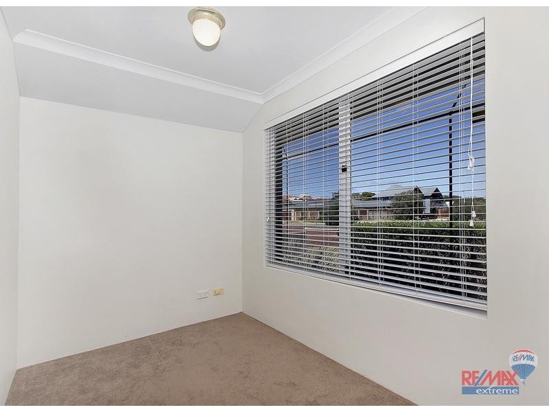 2 Silver Fern Avenue, Currambine WA 6028