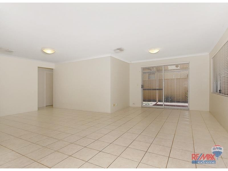 2 Silver Fern Avenue, Currambine WA 6028