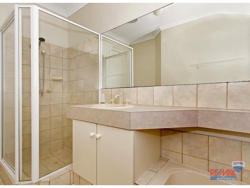 2 Silver Fern Avenue, Currambine WA 6028