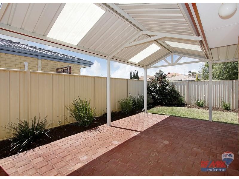 2 Silver Fern Avenue, Currambine WA 6028