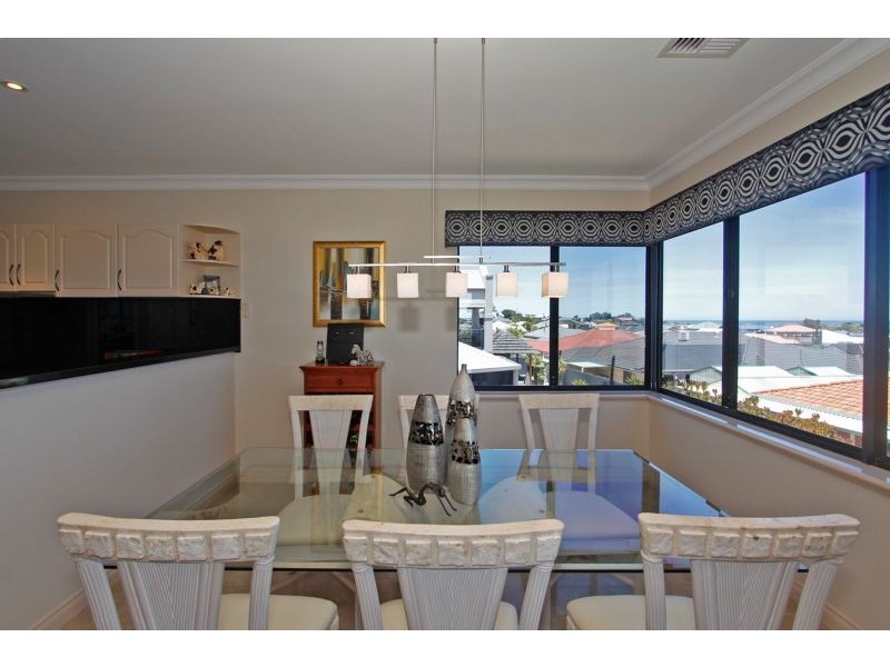 53 Dartmouth Circle, Quinns Rocks WA 6030