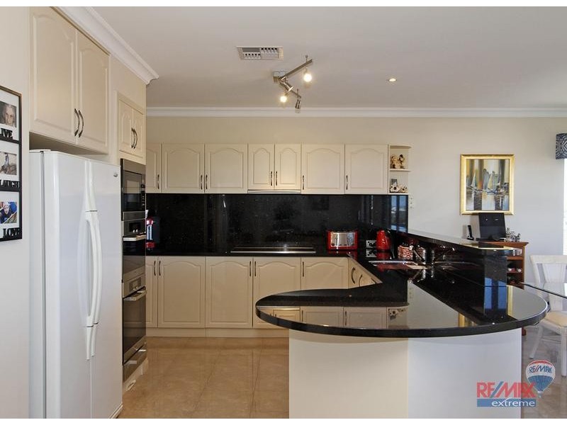 53 Dartmouth Circle, Quinns Rocks WA 6030