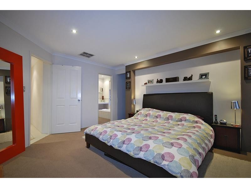 3 Narranbee Ridge, Tapping WA 6065