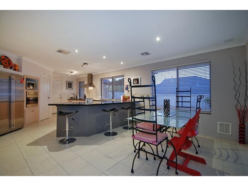 3 Narranbee Ridge, Tapping WA 6065