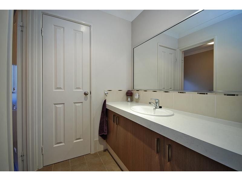 3 Narranbee Ridge, Tapping WA 6065