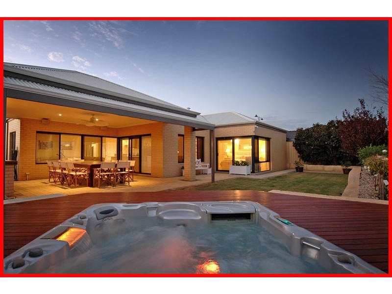 36 Kahana Parkway, Butler WA 6036