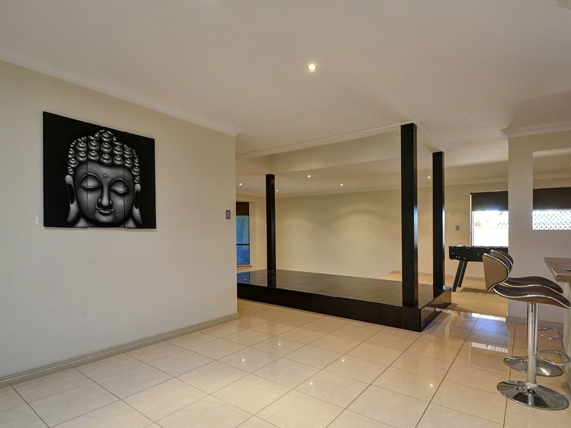 26 Wallangarra Court, Kingsley WA 6026