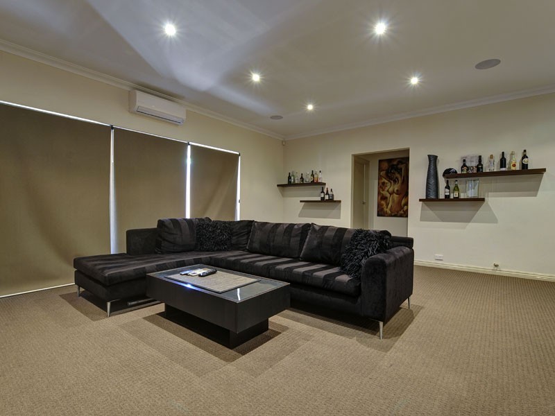 26 Wallangarra Court, Kingsley WA 6026