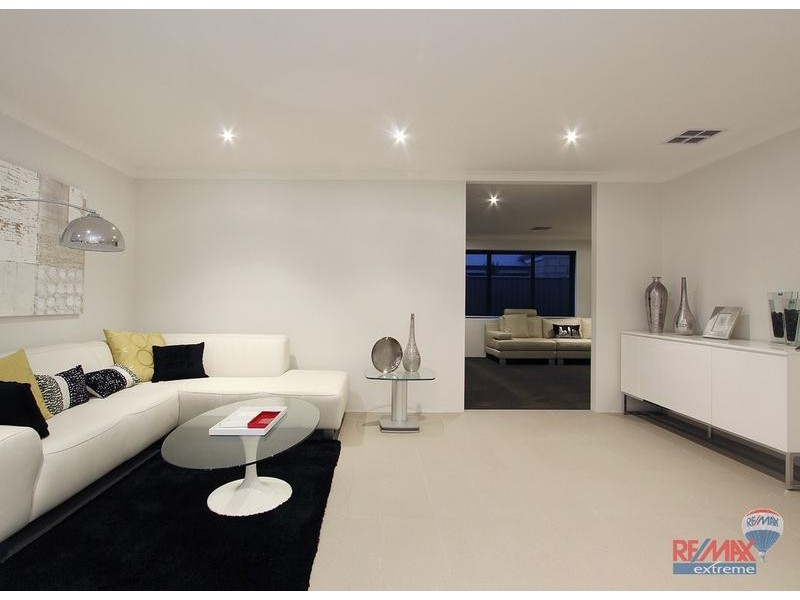 36 Leeway Loop, Alkimos WA 6038