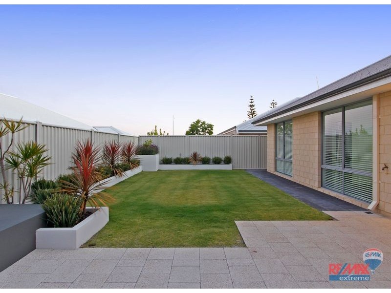 36 Leeway Loop, Alkimos WA 6038