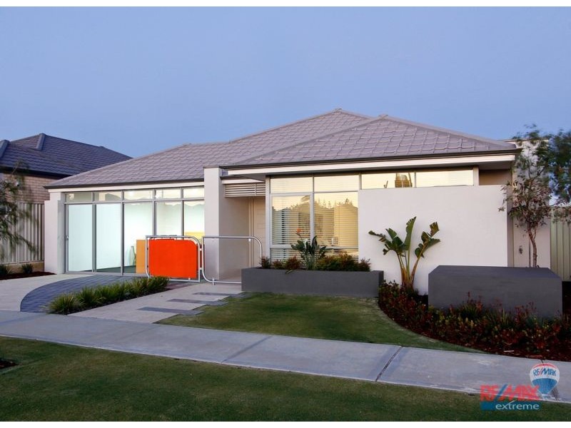 36 Leeway Loop, Alkimos WA 6038