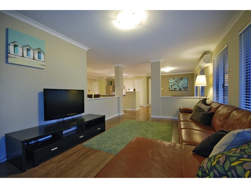 10 Boncath Road, Butler WA 6036