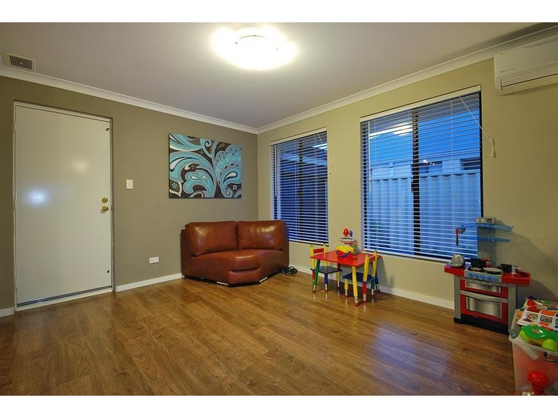 10 Boncath Road, Butler WA 6036