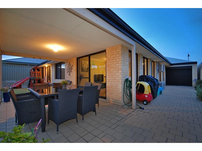 10 Boncath Road, Butler WA 6036