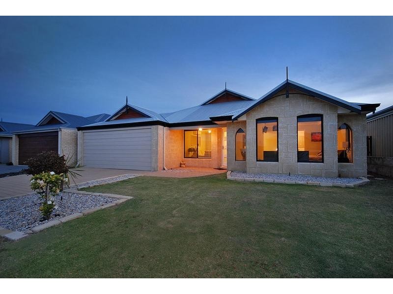 10 Boncath Road, Butler WA 6036