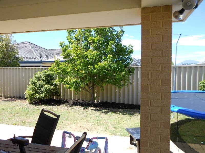 18 Woodstock Way, Butler WA 6036