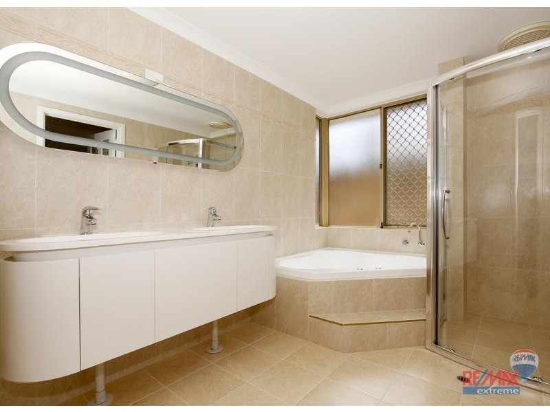 7 Pegasus Rise, Ocean Reef WA 6027