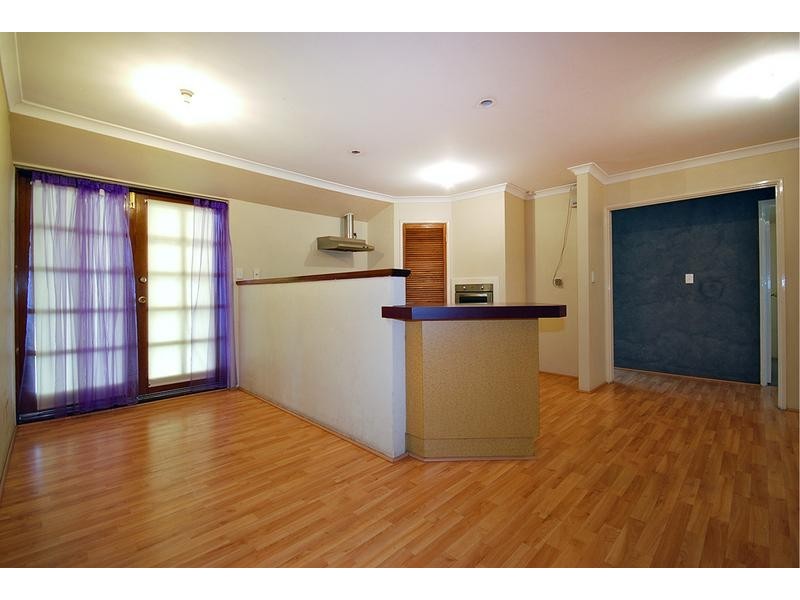 23 Griffiths Rd, Sinagra WA 6065