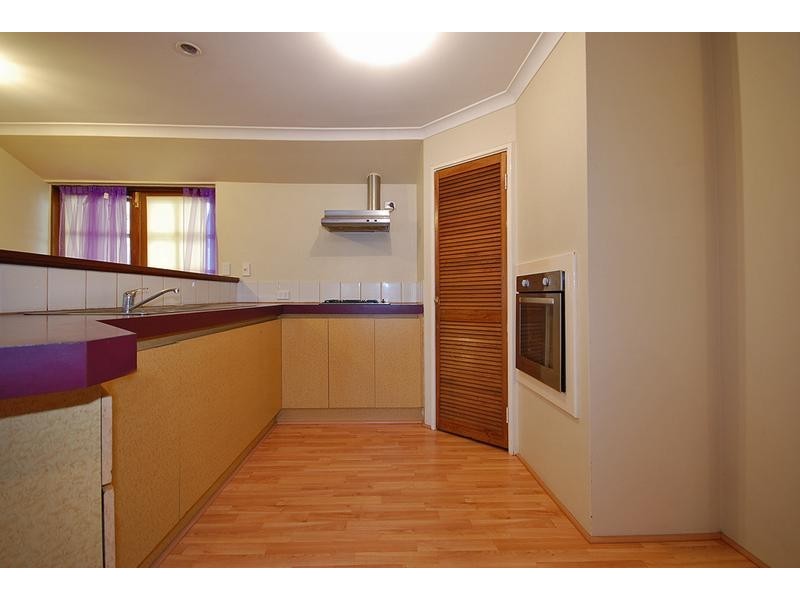 23 Griffiths Rd, Sinagra WA 6065