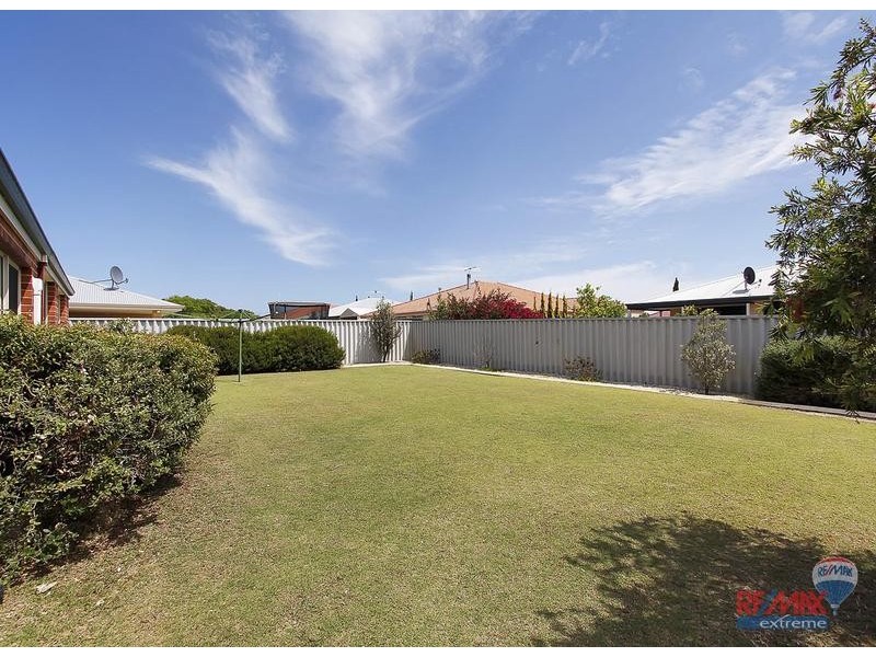 23 James Cook Avenue, Quinns Rocks WA 6030