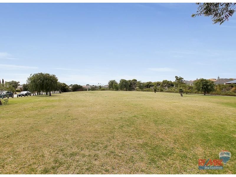 23 James Cook Avenue, Quinns Rocks WA 6030