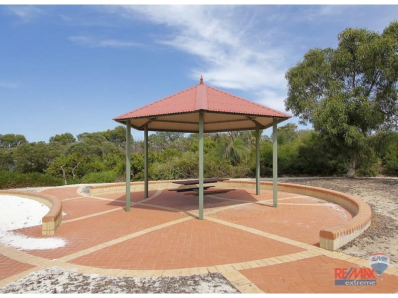 23 James Cook Avenue, Quinns Rocks WA 6030