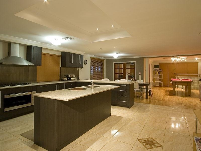 29 Bodorgan Ave, Butler WA 6036