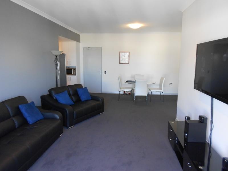 22/88 Lakeside Drive, Joondalup WA 6027