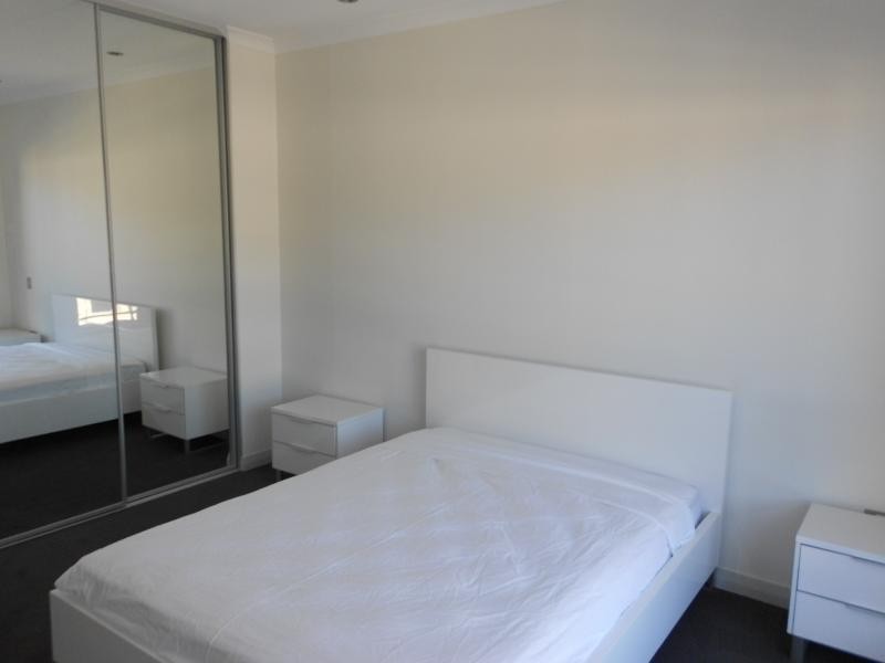 22/88 Lakeside Drive, Joondalup WA 6027