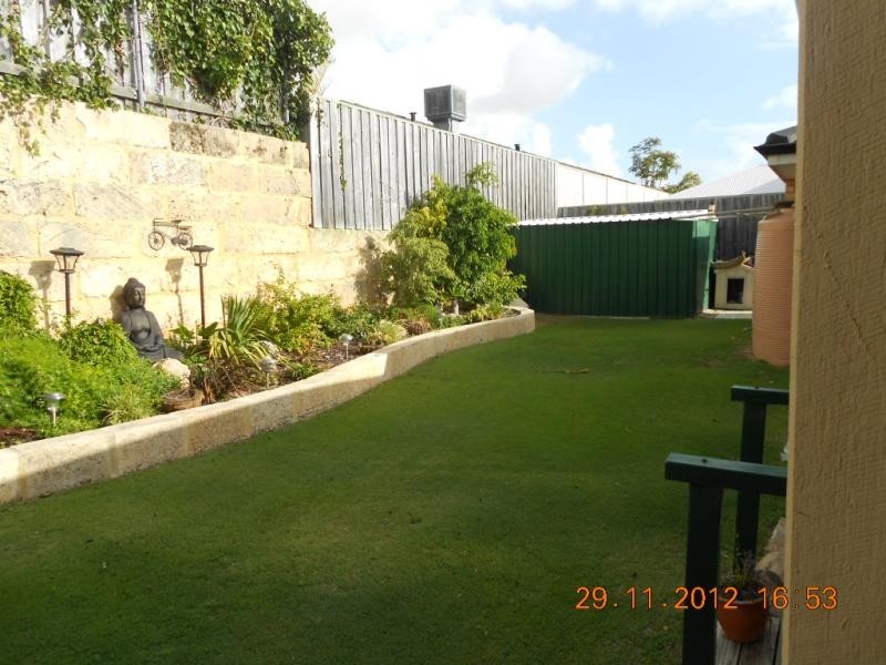 30 Santa Monica Parade, Iluka WA 6028