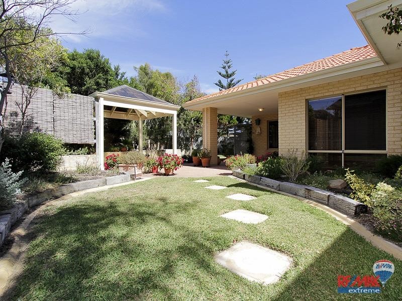 212 Ocean Drive, Quinns Rocks WA 6030
